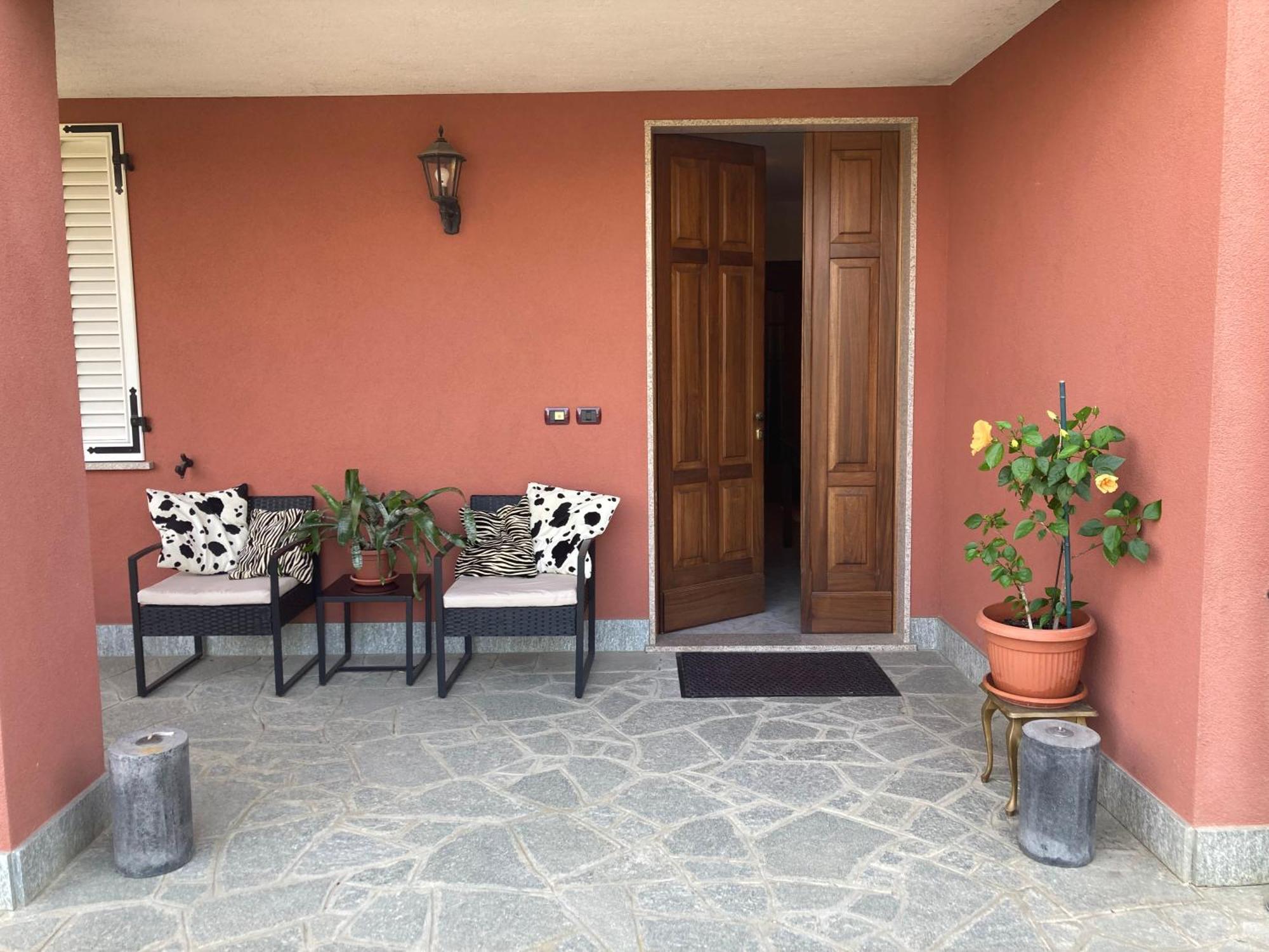 Apartament Casa Finestre Bianche Canelli Zewnętrze zdjęcie